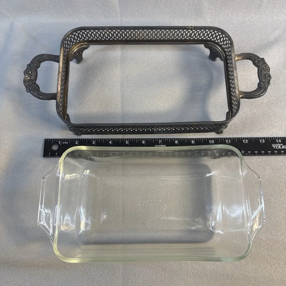 Anchor Hocking Baking Dish With Stand, 1 Quart, Vintage, Clear